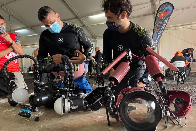 Comienza la competición en el 25º Open Fotosub Isla de El Hierro