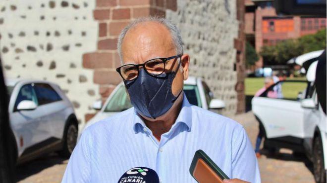 Curbelo propone crear un fondo económico para evitar subir las cotizaciones a los trabajadores