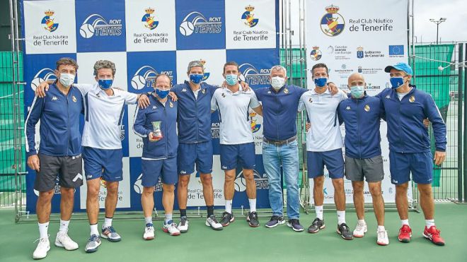 El RCNT se proclama campeón de España de tenis para veteranos