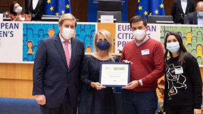 Los voluntarios de Moya recogen el premio Ciudadano Europeo 2021 en el Parlamento Europeo