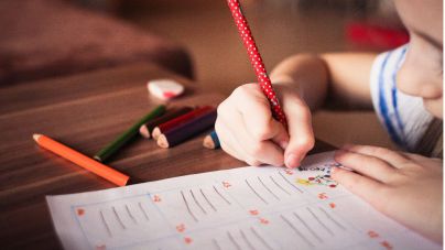 Divorcio de mutuo acuerdo con hijos menores, ¿quien se queda con el domicilio familiar?
