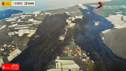 El aporte de lava hace que se unan las coladas 4 y 7 y aumente la superficie total afectada
