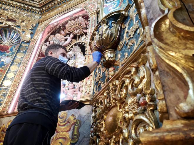 Concluyen los trabajos de restauración y conservación del retablo mayor del Santuario de Las Nieves