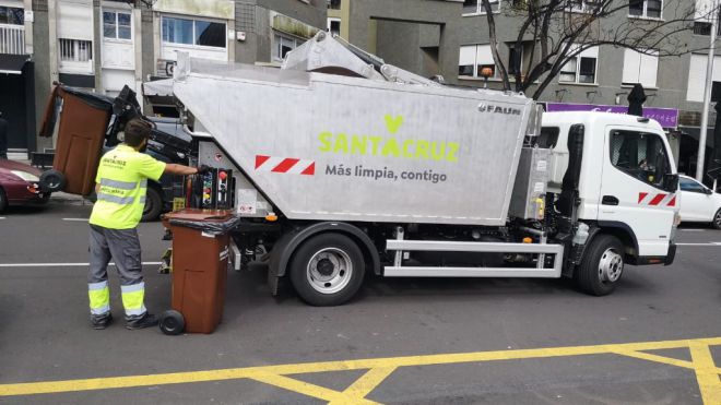 Santa Cruz duplica el volumen de residuos orgánicos que recoge con el servicio de ‘puerta a puerta'