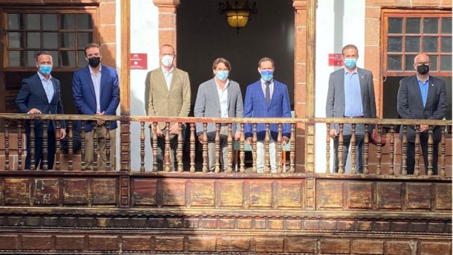Ashotel analiza con el Cabildo medidas para reimpulsar el turismo tras la erupción volcánica