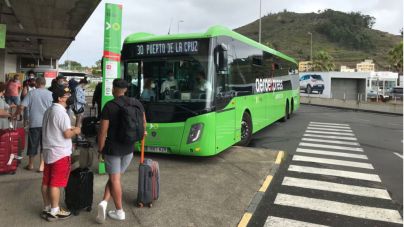 Titsa transporta un 24% más de pasajeros hasta noviembre y supera los 33 millones