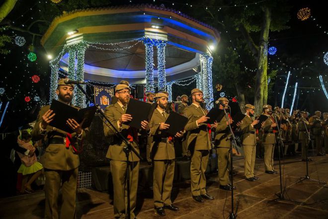 La plaza del Príncipe acoge el concierto de Navidad de la Banda Militar