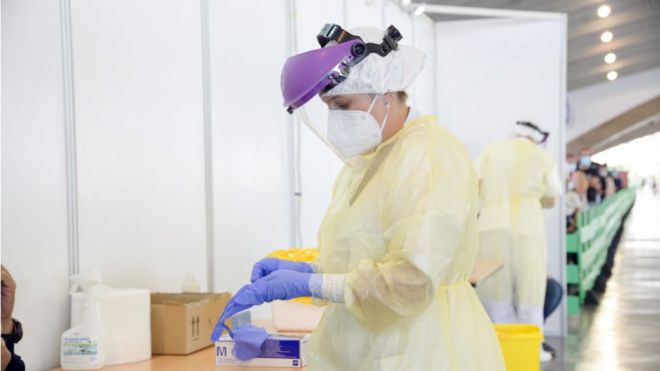 Sanidad contabiliza 5.261 casos de COVID-19 y 7 fallecidos en las últimas 24 horas