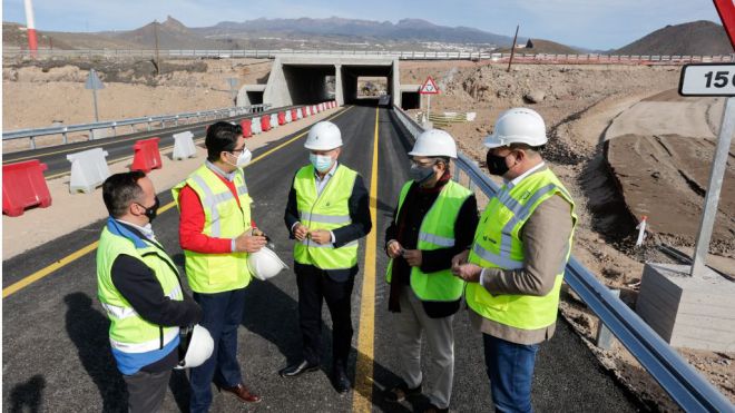 Obras Públicas pone en servicio dos ramales del nuevo enlace de Oroteanda para evitar atascos en la TF-1