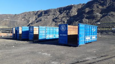 Espacio en Puerto Naos para la recogida separada del material de los invernaderos dañados por volcán