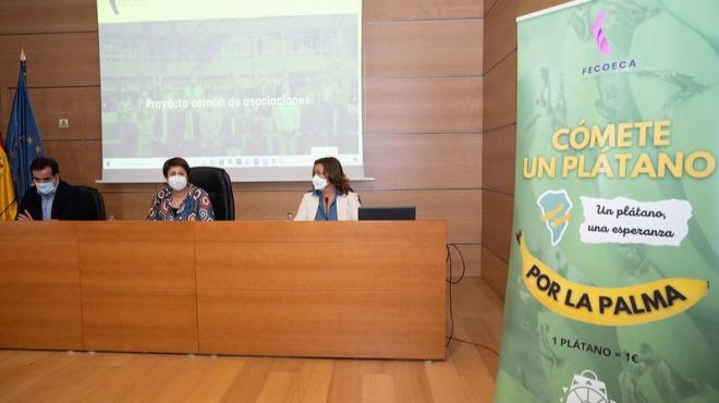 La Federación de Áreas Comerciales recauda 30.000 euros para las Pymes afectadas por el volcán en la Palma