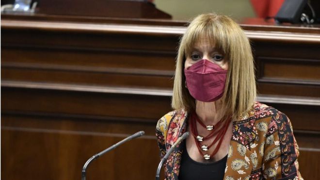 Esther González cree que Canarias comienza a ver la luz al final del túnel