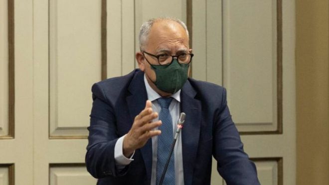 Curbelo apela al Estado para arbitrar mecanismos legales de distribución de los menores migrantes