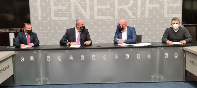 Cabildo y Puerto de la Cruz trabajan en una solución al colapso de la vía de Martiánez en días de lluvia intensa