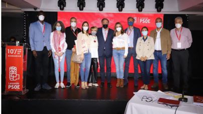 Nira Fierro a Dolores Corujo: "Representas lo mejor en solidaridad del Partido Socialista"