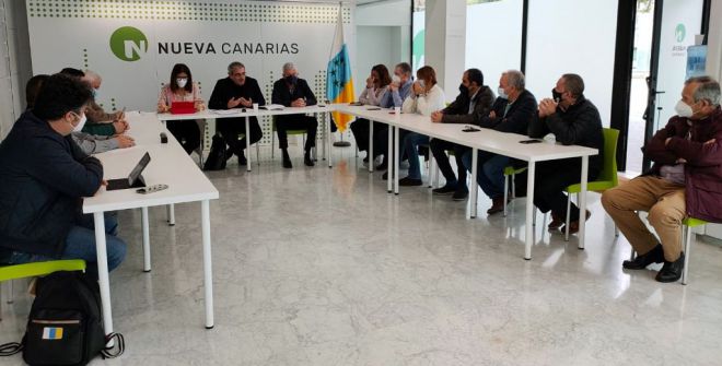 NC propone que el Parlamento eleve al Congreso una ley para la acogida de menores migrantes