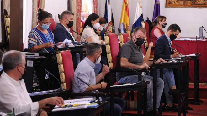 CC-PNC denuncia como atentado democrático la suspensión del pleno sobre la fiscalización del gasto municipal en La Laguna