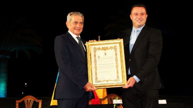 Yaiza lamenta el fallecimiento de Antonio Armas, presidente de Naviera Armas Trasmediterránea