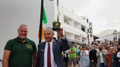 Puerto del Carmen celebra St. Patrick´s Day con el himno de Irlanda e izado de bandera