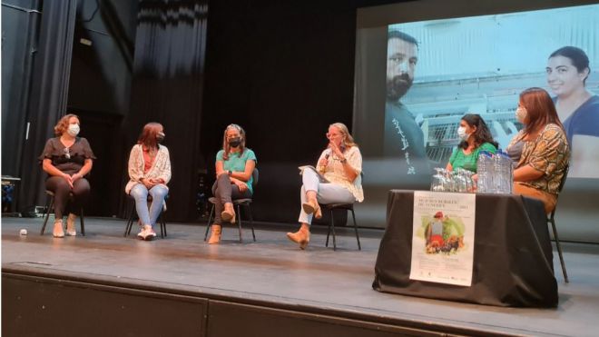 El Cabildo impulsa la participación de las mujeres en el sector primario con acciones educativas, formación y divulgación