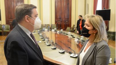 El Gobierno canario respalda las ayudas al sector pesquero para hacer frente al encarecimiento del gasóleo
