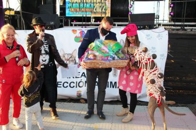 La fiesta canina de Playa Blanca sensibiliza sobre el cuidado animal