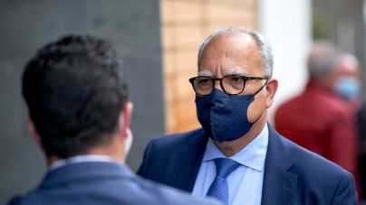 Curbelo: “Los cabildos son el motor del desarrollo económico y social de Canarias”