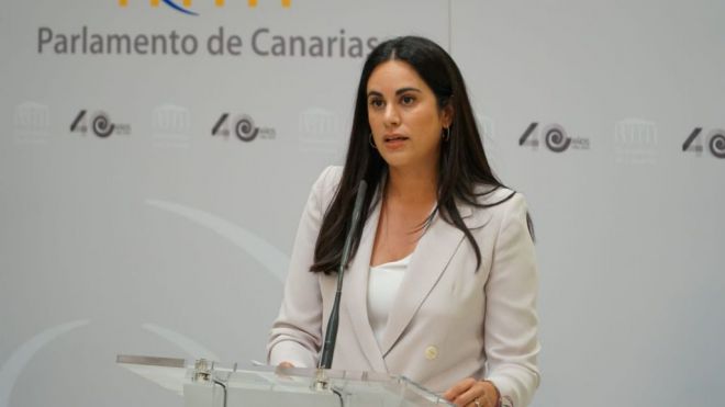 'Es un escándalo que PSOE, NC y Podemos desactiven la ponencia que permite iniciar el mandato marco de la RTVC'