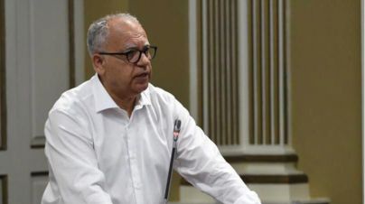 Curbelo alerta de los efectos de la sequía y pide inversiones en las islas para garantizar el suministro agua