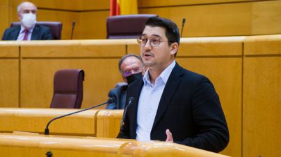 Chinea emplaza a Sánchez que apruebe ya la bonificación del 100% para las guaguas