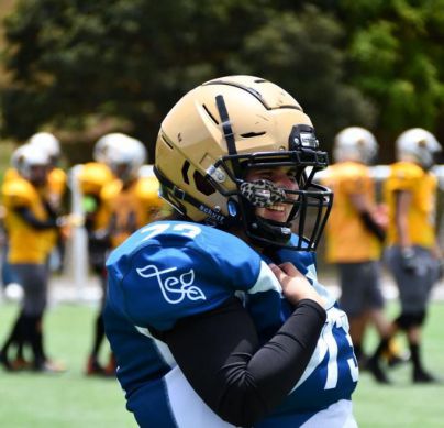 Ana Socas, primera canaria que debuta en un partido de fútbol americano profesional