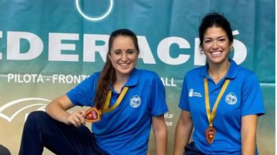 Verónica Morales y Mónica Hernández, oro en el Campeonato de España Absoluto de Frontenis Olímpica por Federaciones