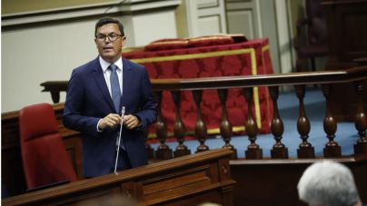 Pablo Rodriguez: “Más de 700.000 españoles se van a beneficiar del 100% del transporte de cercanías y ningún canario entre ellos”