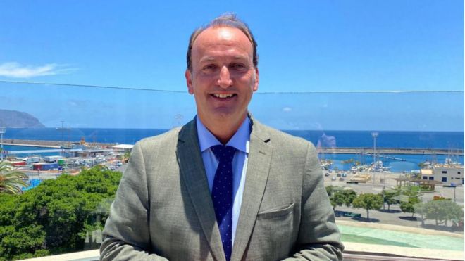 Fernández de la Puente resalta la importancia de hacer inspecciones en los bancos para evitar las cláusulas abusivas