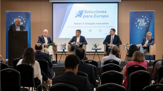 Diputados europeos y expertos en energías renovables subrayan las “enormes posibilidades” de Canarias como “espacio estratégico” en la UE
