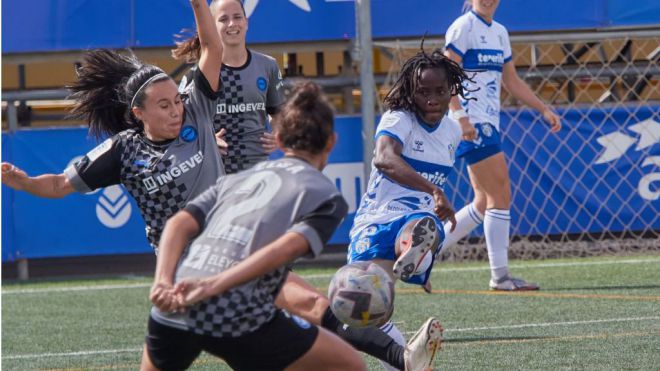 La UDG Tenerife mereció más ante el Deportivo Alavés