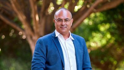 Julián Melián pide un pleno extraordinario por la investigación de la Fiscalía sobre pagos irregulares en el ayuntamiento de Guía