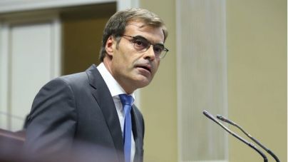 El PP acusa al Gobierno de preferir “seguir friendo” a impuestos a los de siempre antes que luchar contra el fraude fiscal