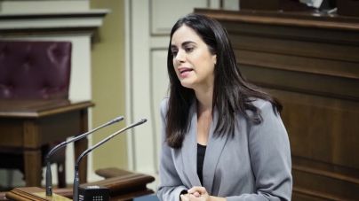 Espino denuncia la irresponsabilidad del Gobierno que ha abandonado a más de 300 mayores en hospitales de Canarias