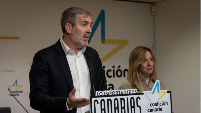 Clavijo emplaza al Gobierno a que controle las tarifas abusivas en los vuelos con la Península