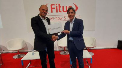 Santa Cruz recibe en Fitur tres premios a nivel nacional por la gestión turística