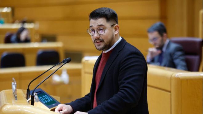 Chinea apela a Sánchez que la creación de empleo no ha contribuido a frenar la pobreza en Canarias