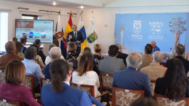 Román Rodríguez: “Hay que modular las respuestas al crecimiento turístico en función de la realidad de cada isla”