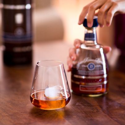 Dos rones de Destilerías Arehucas, premiados en los prestigiosos IWSC
