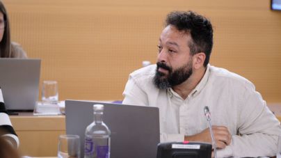 Sí Podemos Canarias denuncia presuntas irregularidades en el uso de dinero público para viajes de Enrique Arriaga