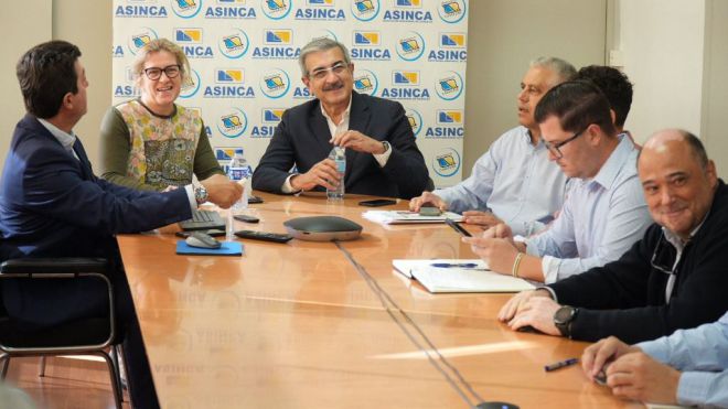 Román Rodríguez coincide con Asinca en la defensa de la producción local a través del AIEM