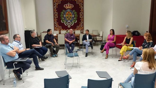 Santa Cruz aprobará en la Junta del lunes las bases para el rescate de licencias del taxi
