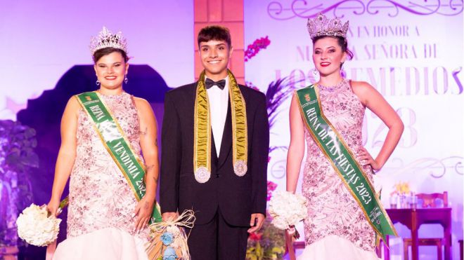 Ingrid Hernández y Kirian Rojas, reina y míster de las fiestas de Los Remedios, en Tegueste