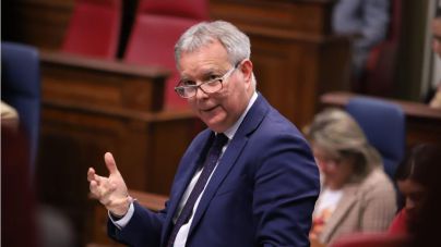El PSOE pide la exclusión de Canarias en la subida de las tasas aeroportuarias