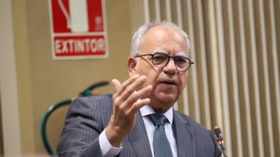 Curbelo apremia a aclarar cómo beneficiará a Canarias la quita de deuda del Estado